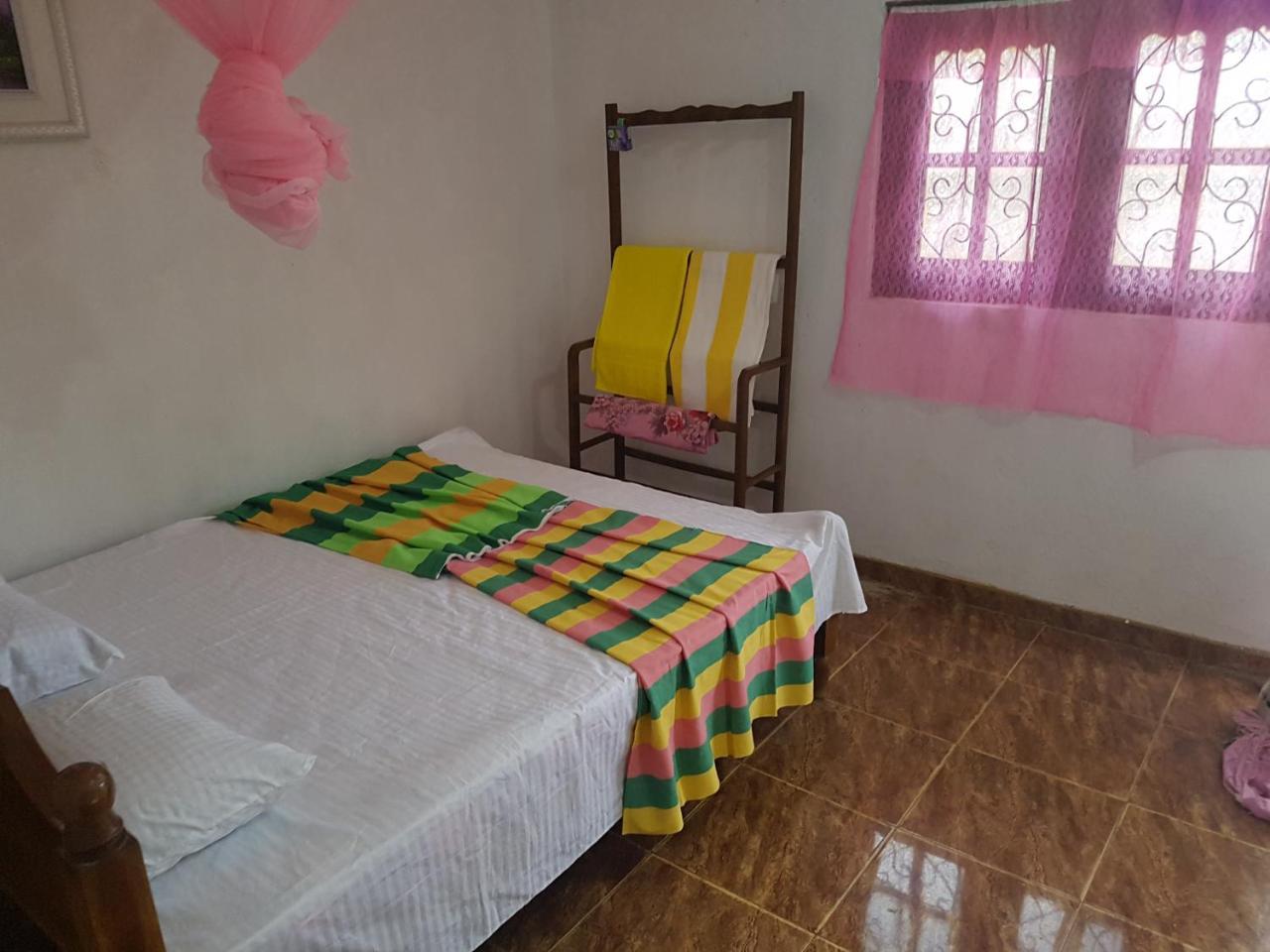 Jungle Reef Rest Hotel Mirissa Ngoại thất bức ảnh